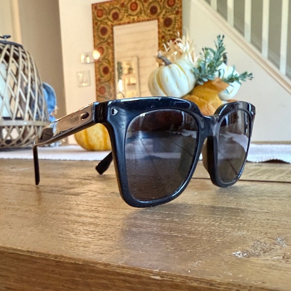 Fendi Glossy Black Sunglasses